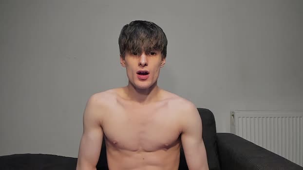 skinnyguywithbigd spanking Webcam SHOW @ Chaturbate 05-09-2025