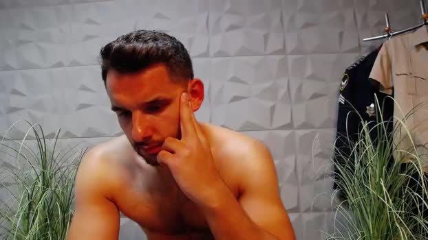 antoniovalentinidiamond sweet Webcam SHOW @ Chaturbate 05-09-2025