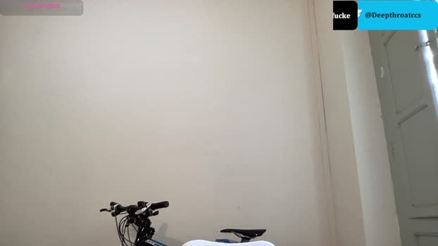 deepthroatfucker_ccs play Webcam SHOW @ Chaturbate 06-09-2025