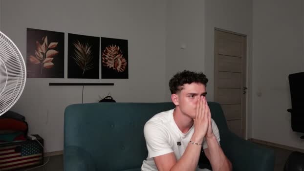 eric_poston deep Webcam SHOW @ Chaturbate 05-09-2025