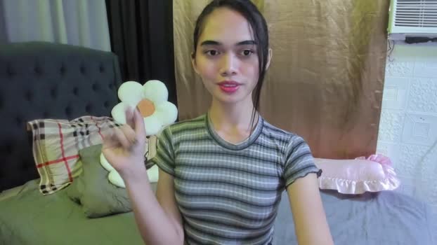 naughty_emmats Porn Webcam SHOW @ Chaturbate 06-09-2025