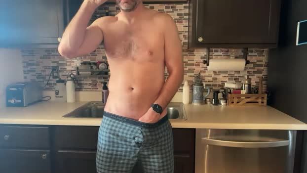 newguy_097 kiss Webcam SHOW @ Chaturbate 07-09-2025