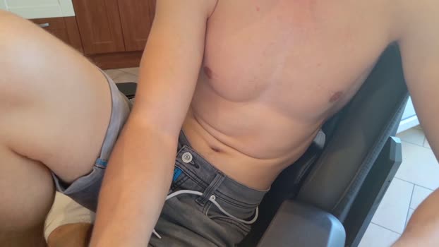 yummyalexxx toys Webcam SHOW @ Chaturbate 07-09-2025
