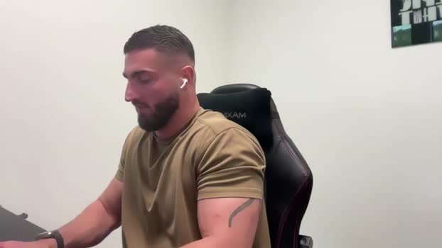 bigsnakeman1995 sexybody Webcam SHOW @ Chaturbate 08-09-2025