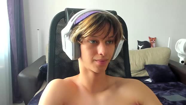 ostin_meoww naked Webcam SHOW @ Chaturbate 08-09-2025
