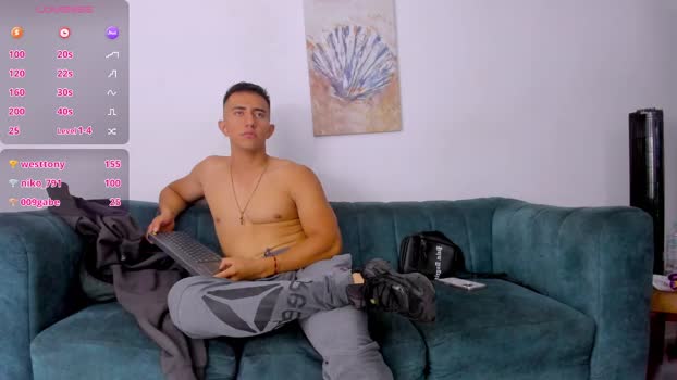 straight__friends cute Webcam SHOW @ Chaturbate 07-09-2025