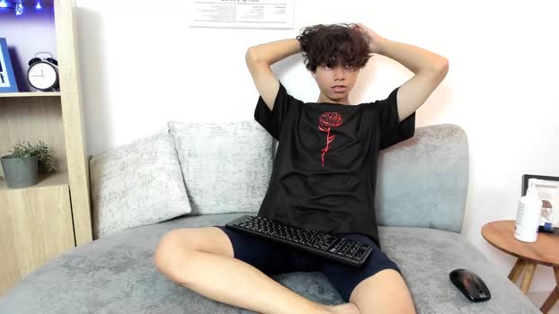 honeymoon_sariel toys Webcam SHOW @ Chaturbate 09-09-2025