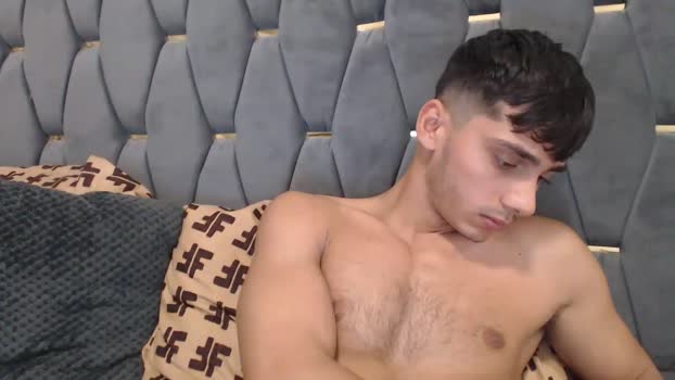 james_qss8 bigass Webcam SHOW @ Chaturbate 09-09-2025