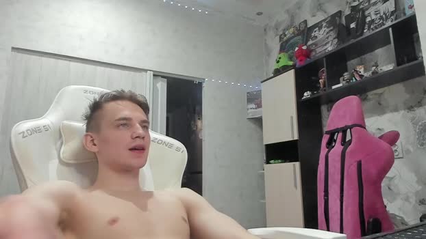 holiday_boys playtime Webcam SHOW @ Chaturbate 10-09-2025