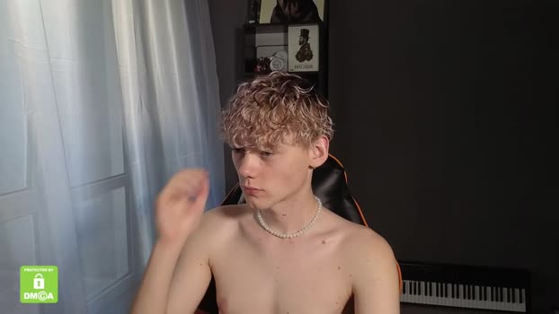 kirill_20_cm nude Webcam SHOW @ Chaturbate 11-09-2025