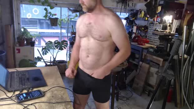 seattlemanwhore legs Webcam SHOW @ Chaturbate 12-09-2025