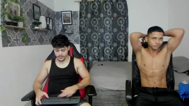 bruno_snow Download Webcam SHOW @ Chaturbate 14-09-2025