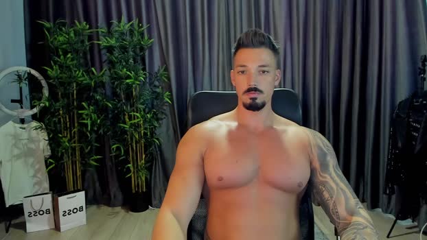 haydenspears suckshow Webcam SHOW @ Chaturbate 14-09-2025