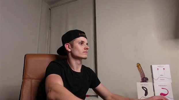 eric_poston yummy Webcam SHOW @ Chaturbate 15-09-2025