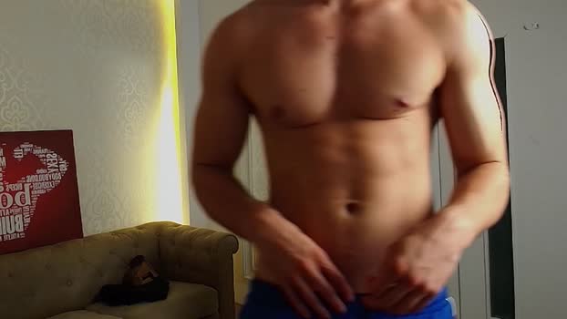 maxkaiden natural Webcam SHOW @ Chaturbate 15-09-2025
