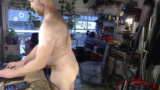 seattlemanwhore strip Webcam SHOW @ Chaturbate 15-09-2025