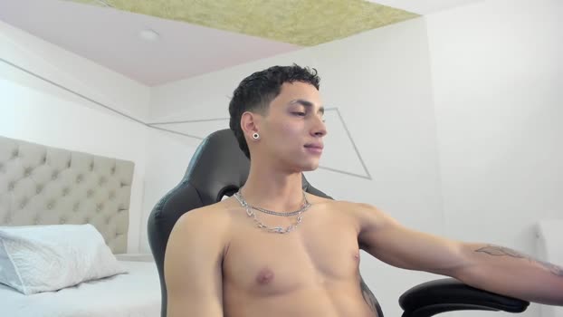 jhoanleandro Porn Webcam SHOW @ Chaturbate 16-09-2025