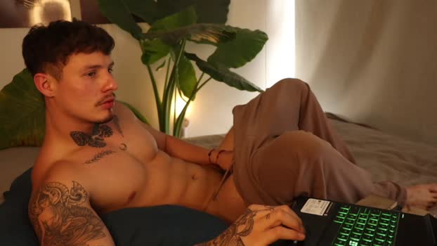 thorclarck_ horny Webcam SHOW @ Chaturbate 16-09-2025