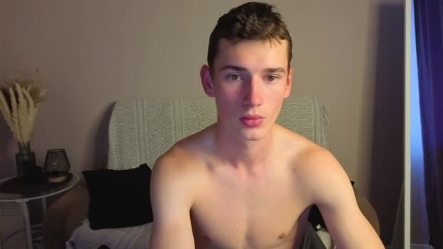 max_foks spanking Webcam SHOW @ Chaturbate 19-09-2025
