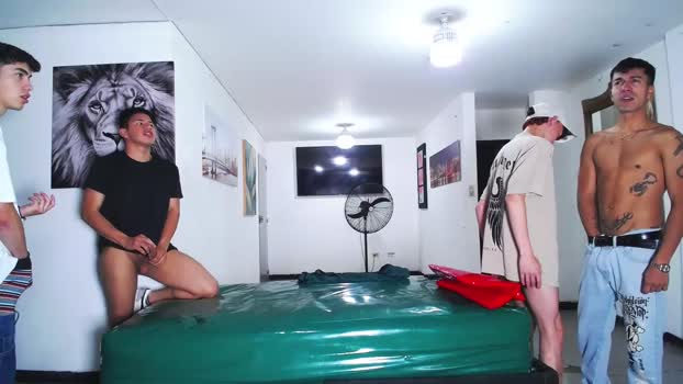 benz_boys sexyfeet Webcam SHOW @ Chaturbate 20-09-2025