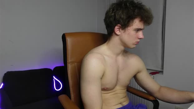 ricky_becko squirt Webcam SHOW @ Chaturbate 20-09-2025