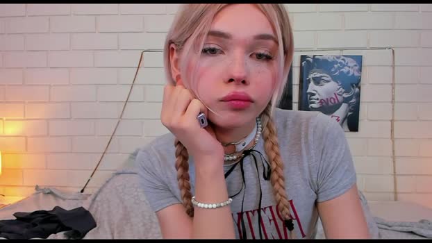 blondy_fina cute Webcam SHOW @ Chaturbate 22-09-2025