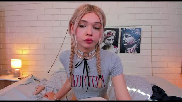 blondy_fina strip Webcam SHOW @ Chaturbate 22-09-2025