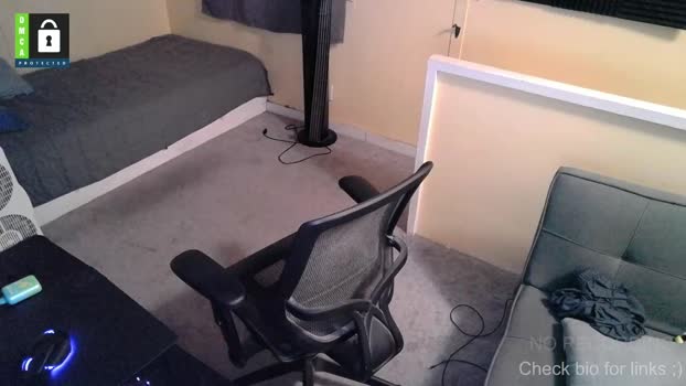johnmatic Recorded Webcam SHOW @ Chaturbate 22-09-2025