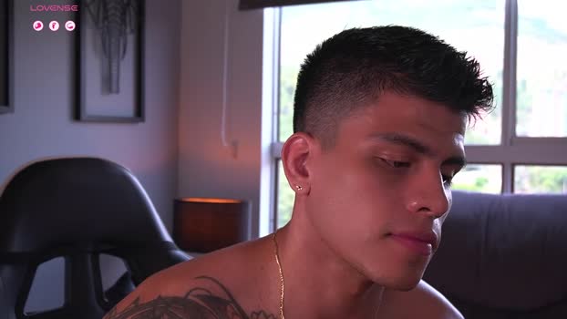 tyler_muscle play Webcam SHOW @ Chaturbate 21-09-2025