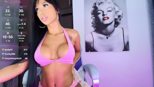 carolyne_sweet kiss Webcam SHOW @ Chaturbate 24-09-2025