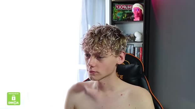 kirill_20_cm bigtoys Webcam SHOW @ Chaturbate 24-09-2025