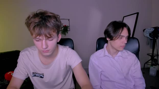 travis_wolf_ fingers Webcam SHOW @ Chaturbate 24-09-2025