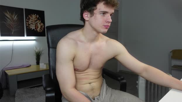 ricky_becko lovense Webcam SHOW @ Chaturbate 24-09-2025