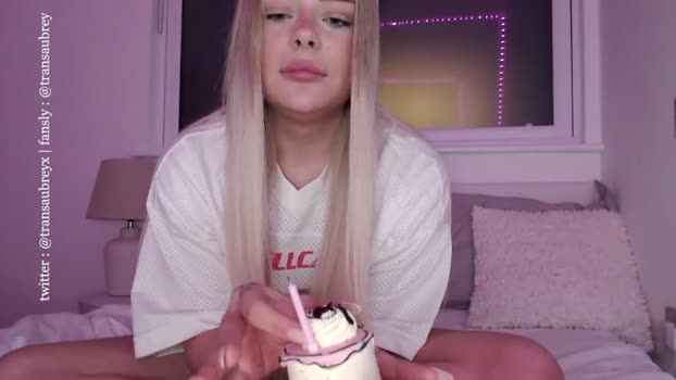 transaubrey suckcock Webcam SHOW @ Chaturbate 26-09-2025