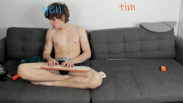 yen2025 toys Webcam SHOW @ Chaturbate 26-09-2025