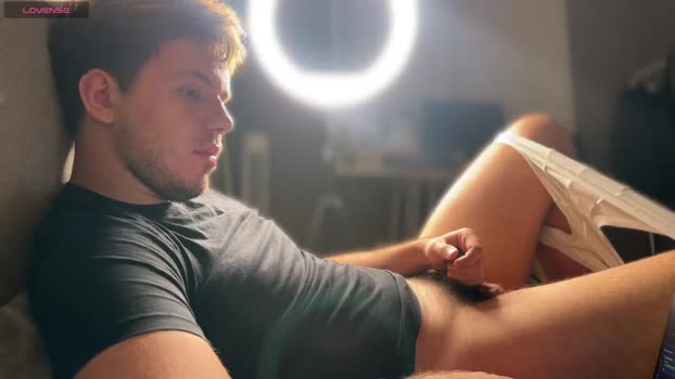 christophertan bigballs Webcam SHOW @ Chaturbate 26-09-2025
