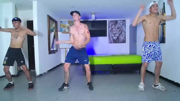 icevermilk Cam Webcam SHOW @ Chaturbate 27-09-2025