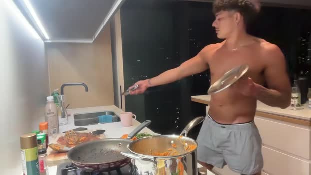 loves_leo toy Webcam SHOW @ Chaturbate 29-09-2025