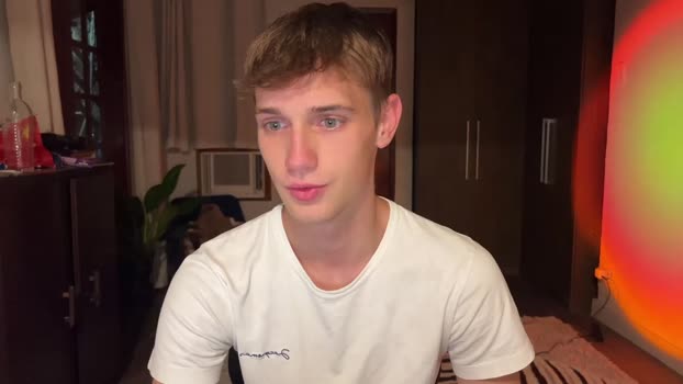 mason_gallagher toys Webcam SHOW @ Chaturbate 30-09-2025