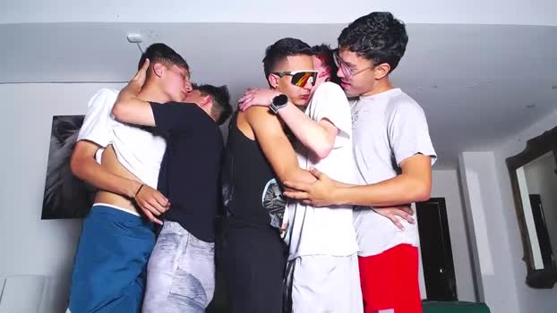 benz_boys bigcock Webcam SHOW @ Chaturbate 01-10-2025