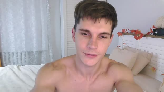 eric_crush fingering Webcam SHOW @ Chaturbate 01-10-2025