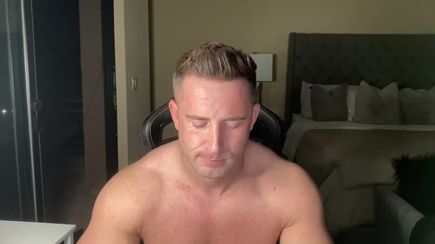 brettmycles prettyface Webcam SHOW @ Chaturbate 02-10-2025