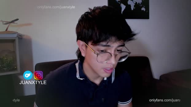 juancamroom orgasm Webcam SHOW @ Chaturbate 02-10-2025