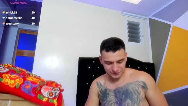 aron_santoro1 Cam Webcam SHOW @ Chaturbate 03-10-2025