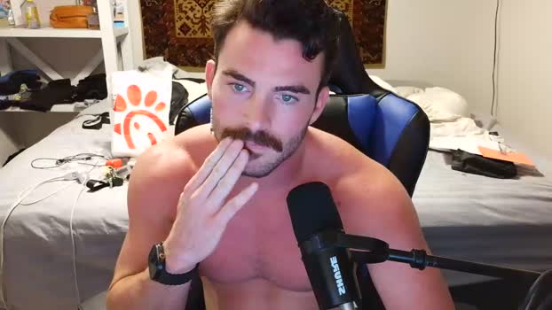 jaypipeahoe horny Webcam SHOW @ Chaturbate 03-10-2025