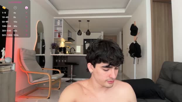 zenn_rush playtime Webcam SHOW @ Chaturbate 02-10-2025