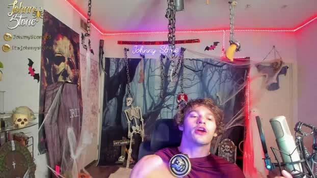 thejohnnystone strip Webcam SHOW @ Chaturbate 04-10-2025
