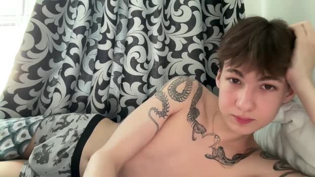 aplant_ fuck Webcam SHOW @ Chaturbate 05-10-2025