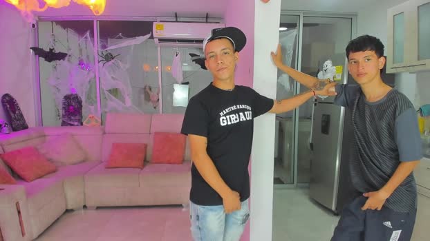 boysdeluxemilitary lovense Webcam SHOW @ Chaturbate 05-10-2025