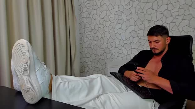 clintmasterss jerking Webcam SHOW @ Chaturbate 05-10-2025